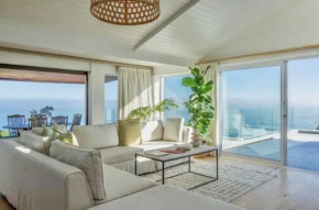 Mountain Oasis - Views, Pool, Hot Tub & Inverter